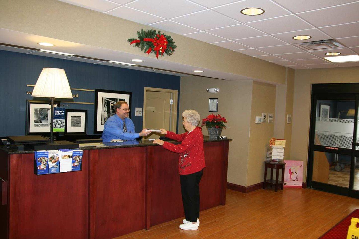 Hampton Inn Morehead Buitenkant foto